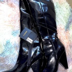 Forever 21 high boots size 6 women’s never worn